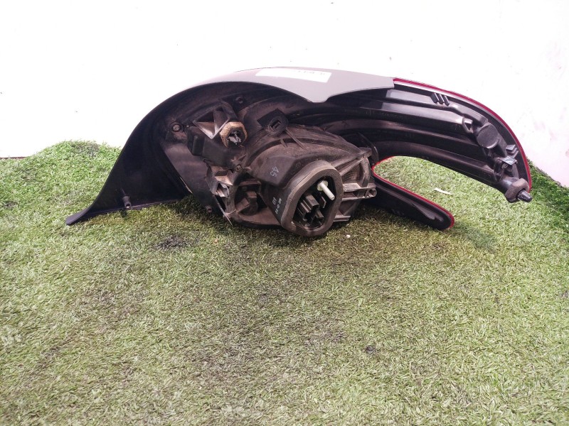 Recambio de piloto trasero izquierdo para peugeot 208 active referencia OEM IAM 98103430800A 98103430800A 98103430800A