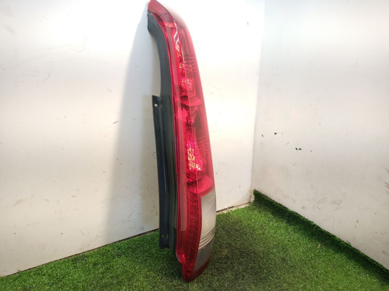 Recambio de piloto trasero derecho para nissan x-trail (t30) 2.0 16v cat referencia OEM IAM   