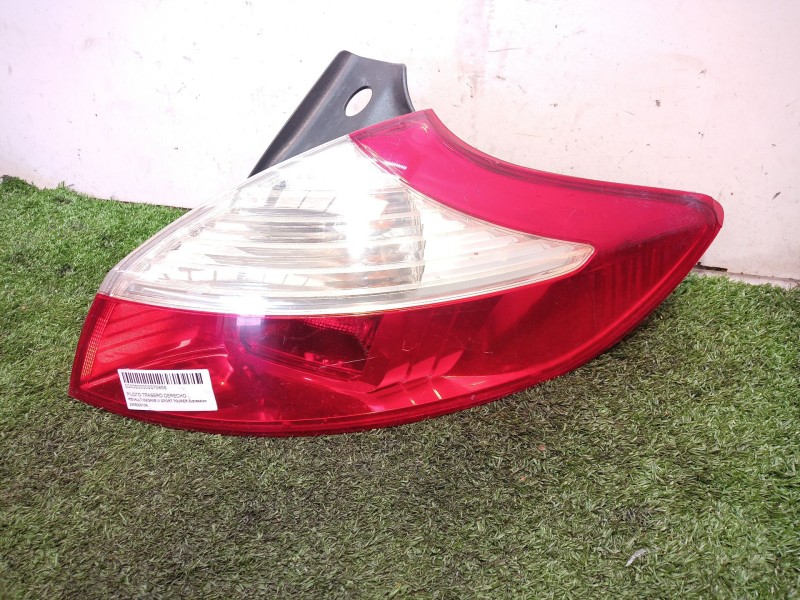 Recambio de piloto trasero derecho para renault megane iii sport tourer expression referencia OEM IAM   