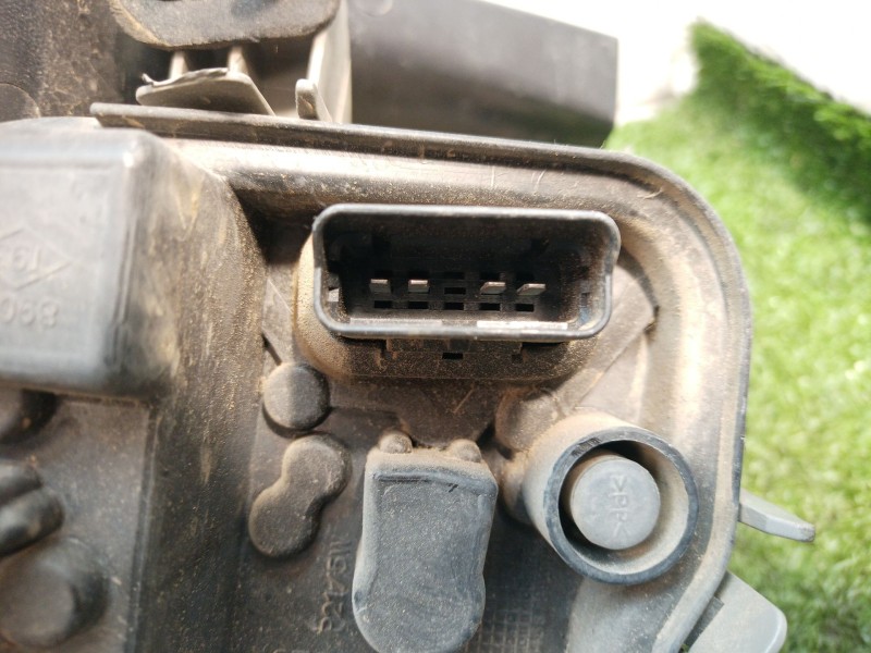 Recambio de piloto trasero derecho para renault megane iii sport tourer expression referencia OEM IAM   
