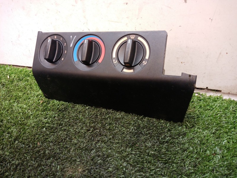 Recambio de mando calefaccion / aire acondicionado para bmw serie 3 compacto (e36) 316i referencia OEM IAM 8367667 61318360456 6