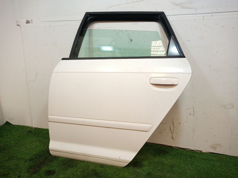 Recambio de puerta trasera izquierda para audi a3 (8p) 2.0 tdi referencia OEM IAM   