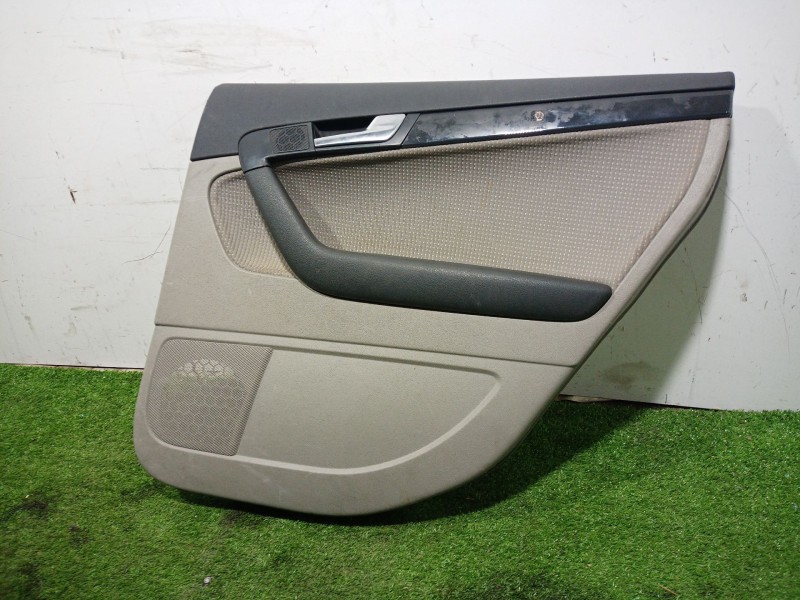 Recambio de guarnecido puerta trasera derecha para audi a3 (8p) 2.0 tdi referencia OEM IAM 8P4867306 8P4867306 8P4867306