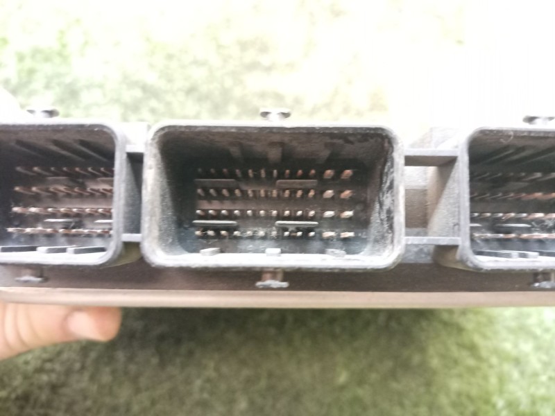 Recambio de centralita motor uce para citroën c5 berlina attraction referencia OEM IAM 0281011561 6056974780 96539558980