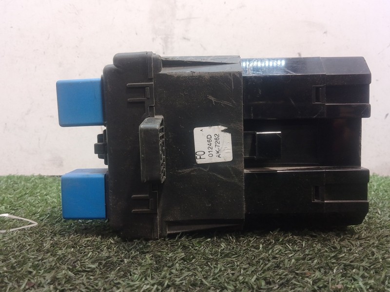 Recambio de caja reles / fusibles para hyundai trajet (fo) 2.0 gls referencia OEM IAM   