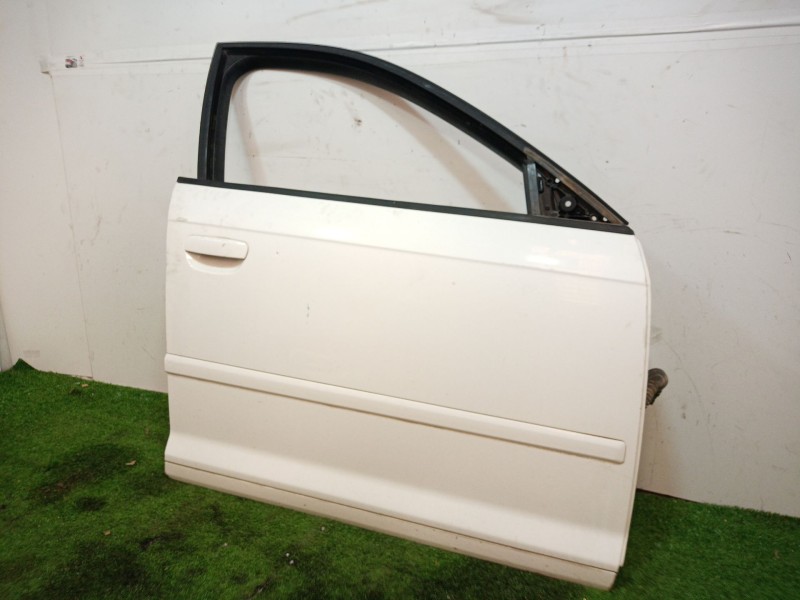 Recambio de puerta delantera derecha para audi a3 (8p) 2.0 tdi referencia OEM IAM   