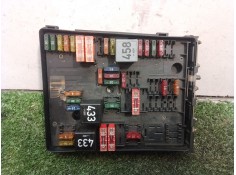 Recambio de caja reles / fusibles para audi a3 (8p) 2.0 tdi referencia OEM IAM 1K0937124K 1K0937124K 1K0937124K