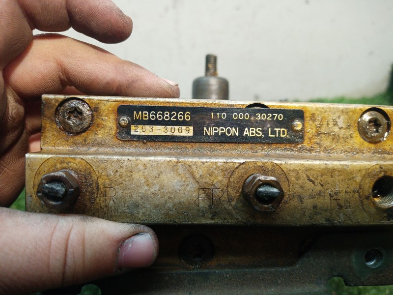 Recambio de abs para mitsubishi montero (v20/v40) 2.8 turbodiesel referencia OEM IAM   
