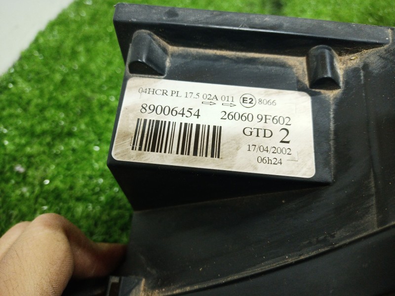 Recambio de faro izquierdo para nissan primera berlina (p11) 1.6 16v cat referencia OEM IAM 89006454 89006454 260609F602