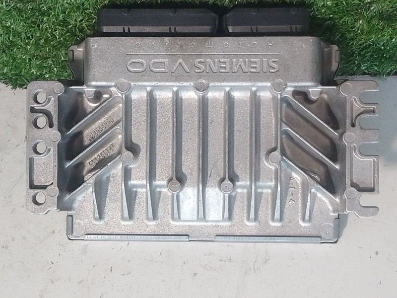 Recambio de centralita motor uce para mini mini (r50, r53) one referencia OEM IAM 1214755739501 S83293 S122237006B