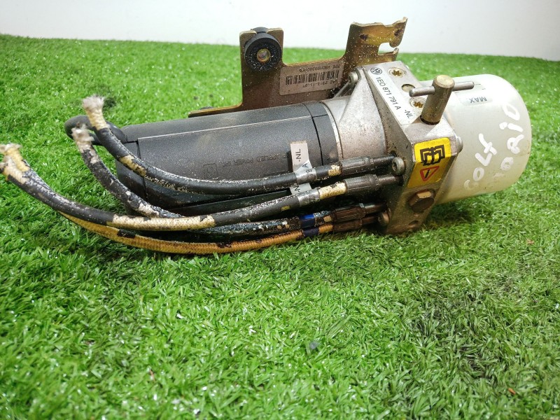 Recambio de motor capota para volkswagen golf iii cabrio (1e7) 1.9 tdi referencia OEM IAM   