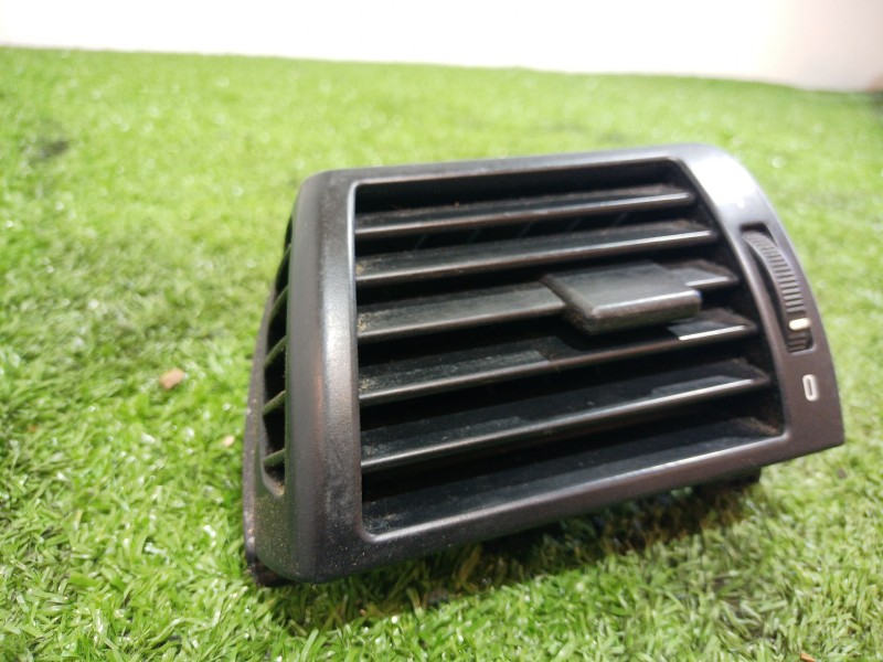 Recambio de rejilla aireadora para bmw serie 3 berlina (e46) 318i referencia OEM IAM 64228361897 64228361897 64228361897