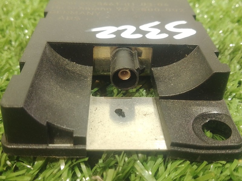 Recambio de antena para bmw serie 7 (e65/e66) 6.0 cat referencia OEM IAM 692846101  921800002