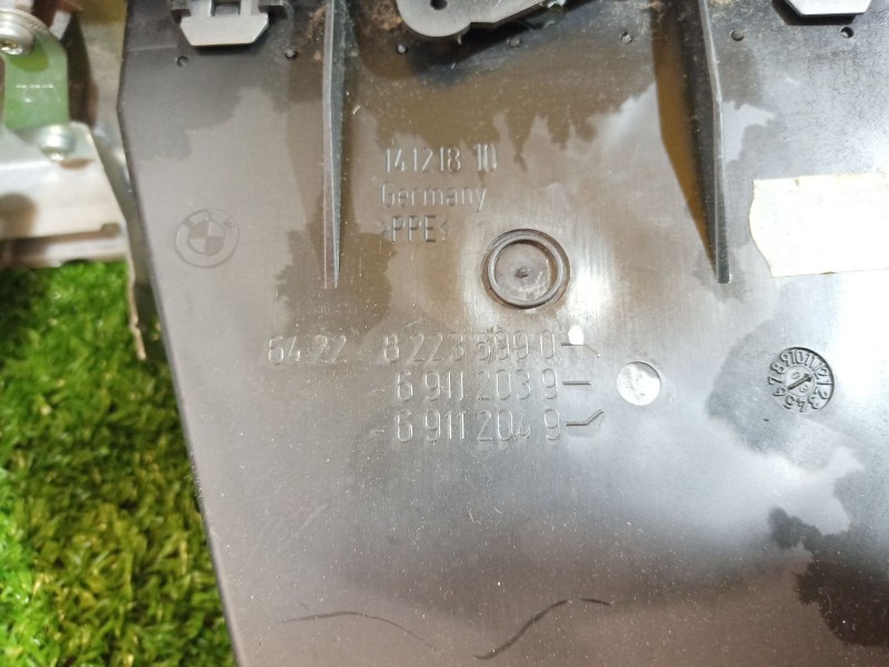 Recambio de rejilla aireadora para bmw serie 7 (e65/e66) 6.0 cat referencia OEM IAM 4775607308F2 14121810 07308AL231