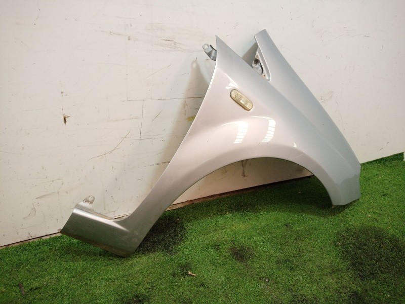 Recambio de aleta delantera derecha para fiat punto (199_) 1.3 d multijet referencia OEM IAM   