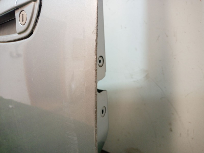 Recambio de puerta delantera izquierda para fiat punto (199_) 1.3 d multijet referencia OEM IAM   