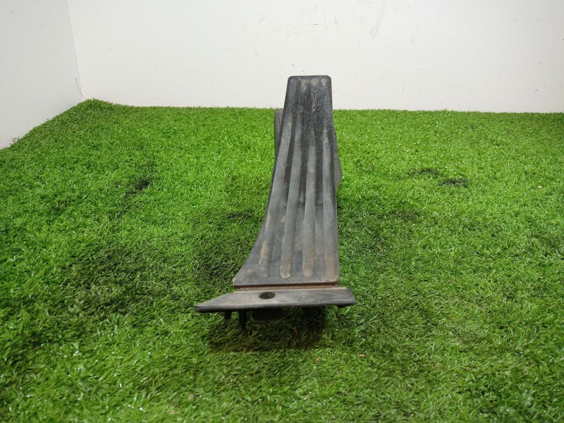 Recambio de pedal acelerador para bmw serie 7 (e65/e66) 6.0 cat referencia OEM IAM 3540676693001 3540676693001 25916010