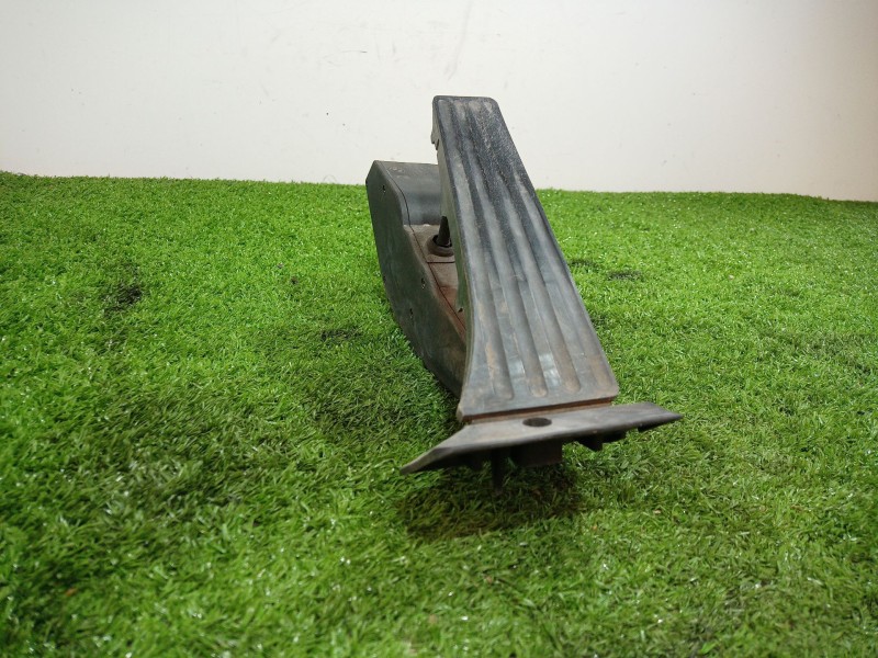 Recambio de pedal acelerador para bmw serie 7 (e65/e66) 6.0 cat referencia OEM IAM 3540676693001 3540676693001 25916010