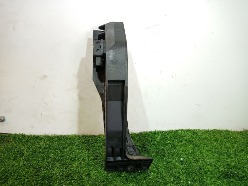 Recambio de pedal acelerador para bmw serie 7 (e65/e66) 6.0 cat referencia OEM IAM 3540676693001 3540676693001 25916010