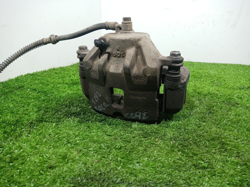 Recambio de pinza freno delantera derecha para hyundai tucson (jm) 2,0 classic 4x2 referencia OEM IAM BC141092 BC141092 BC141092