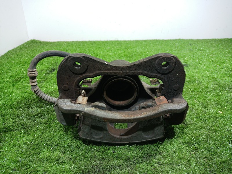 Recambio de pinza freno delantera izquierda para hyundai tucson (jm) 2,0 classic 4x2 referencia OEM IAM BC140092 BC140092 BC1400