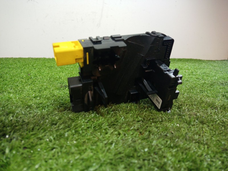 Recambio de centralita luces para seat toledo (5p2) exclusive referencia OEM IAM 1K0953549G 1K0953549G 1K0953549