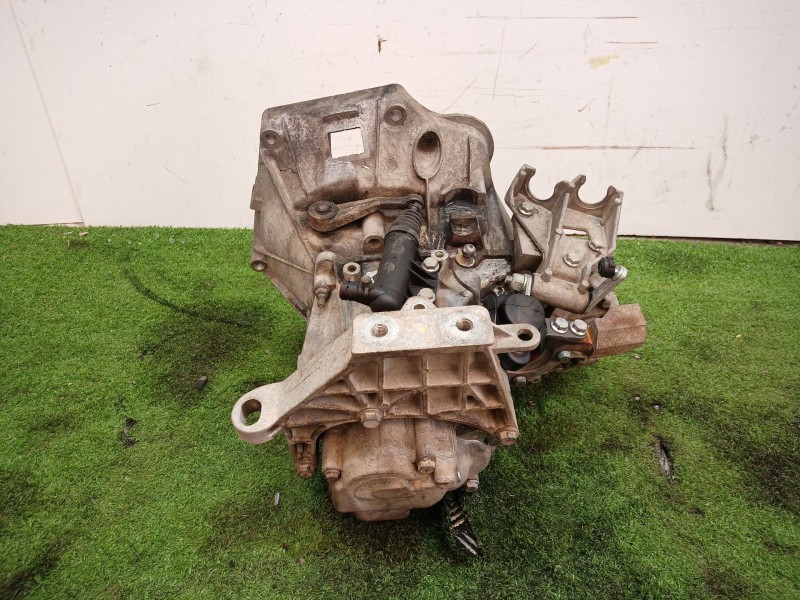 Recambio de caja cambios para fiat punto (199_) 1.3 d multijet referencia OEM IAM 46736750 46736750 46736750