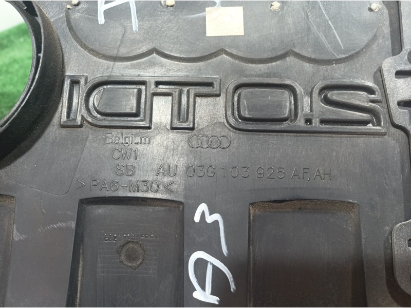 Recambio de tapa motor para audi a3 (8p) 2.0 tdi referencia OEM IAM 03G103925AF 03G103925AF 03G103925C