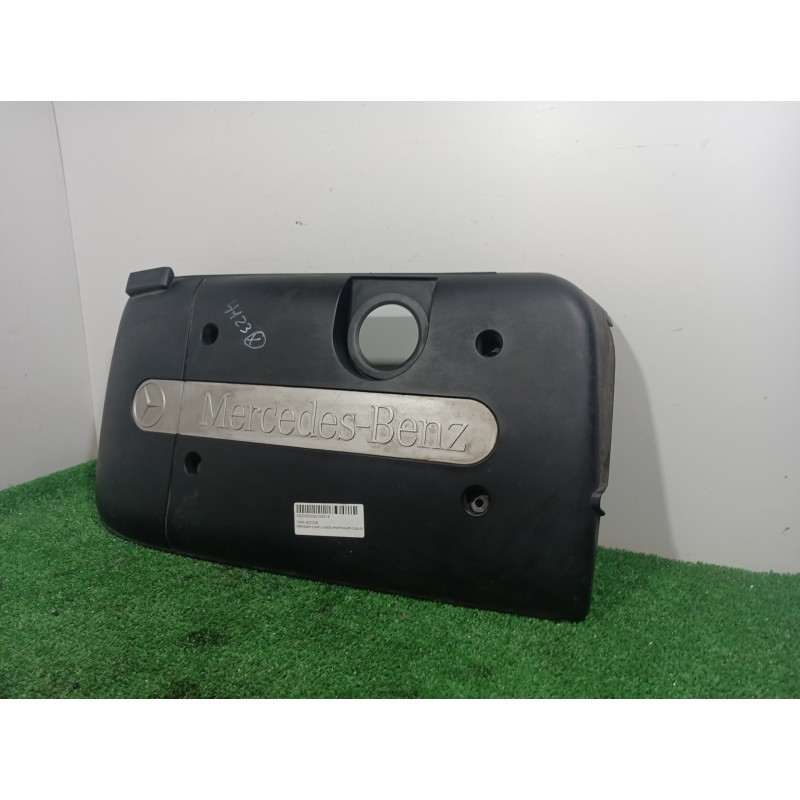 Recambio de tapa motor para mercedes-benz clase c (w203) sportcoupe c 220 cdi (203.706) referencia OEM IAM A6110101067 A61101010