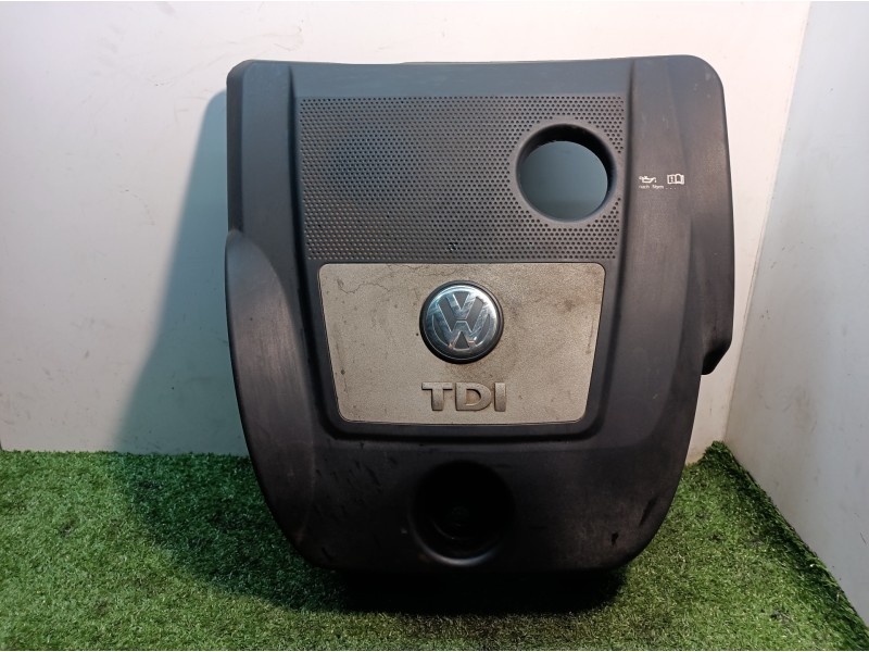 Recambio de tapa motor para volkswagen golf iv berlina (1j1) advance referencia OEM IAM 038103925EK 038103925BPDE 038103925EP
