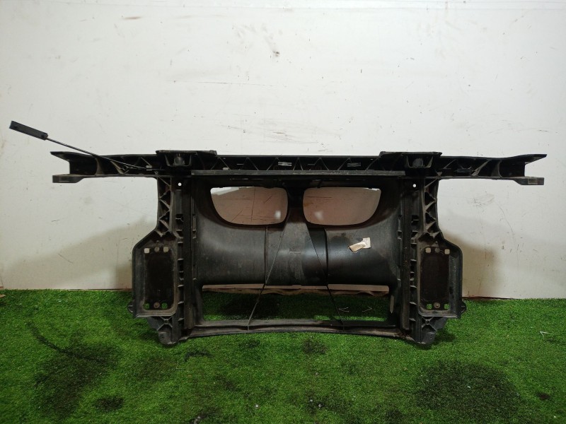 Recambio de panel frontal para bmw 1 (e87) 116 i referencia OEM IAM 1857513007 1857514007 51647058593