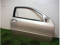 Recambio de puerta delantera derecha para mercedes-benz clase c (w203) berlina 2.0 compresor cat referencia OEM IAM    2