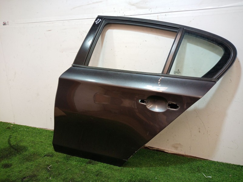 Recambio de puerta trasera izquierda para bmw 1 (e87) 116 i referencia OEM IAM   