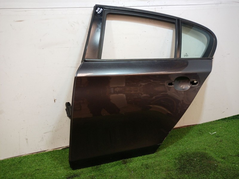 Recambio de puerta trasera izquierda para bmw 1 (e87) 116 i referencia OEM IAM   