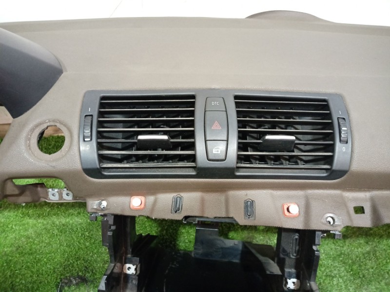 Recambio de salpicadero para bmw 1 (e87) 116 i referencia OEM IAM 7506401 7506401 7506401