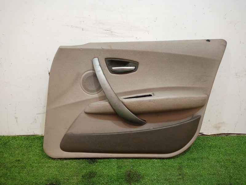 Recambio de guarnecido puerta delantera derecha para bmw 1 (e87) 116 i referencia OEM IAM 5141713329806 18820010 6512692397601