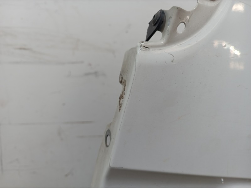 Recambio de aleta delantera derecha para renault master ii phase 2 caja cerrada 2.5 diesel referencia OEM IAM   