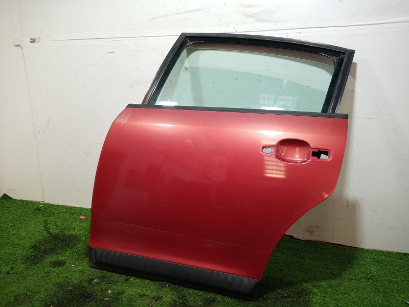 Recambio de puerta trasera izquierda para citroën c4 berlina referencia OEM IAM   