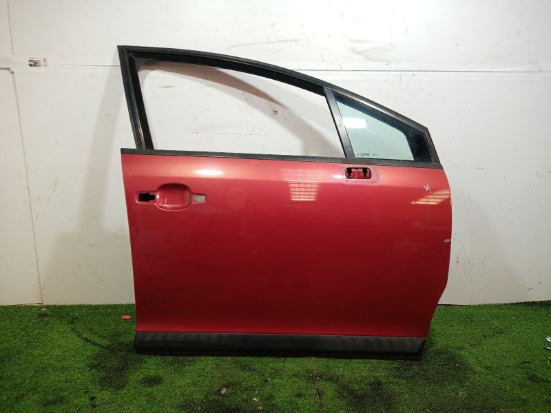 Recambio de puerta delantera derecha para citroën c4 berlina referencia OEM IAM   