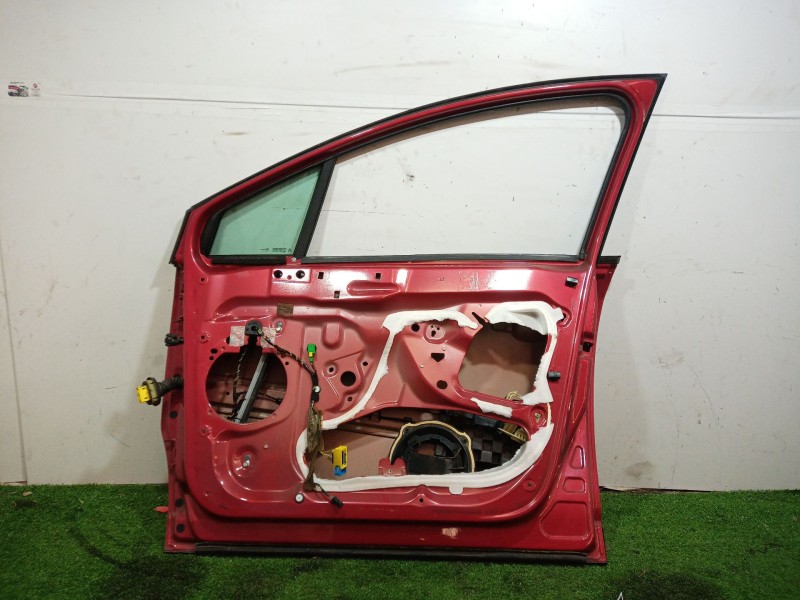Recambio de puerta delantera derecha para citroën c4 berlina referencia OEM IAM   