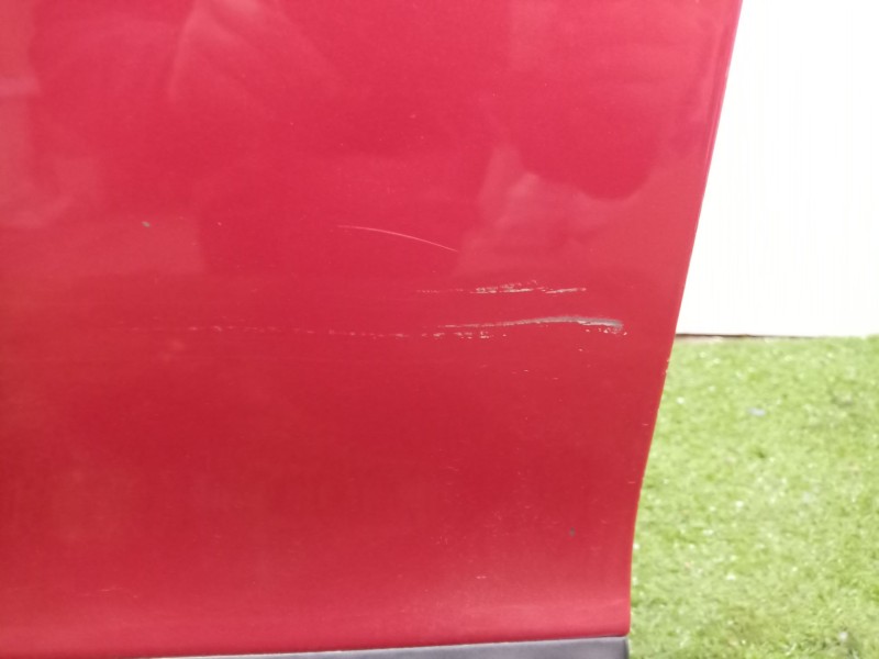Recambio de puerta delantera izquierda para citroën c4 berlina referencia OEM IAM   