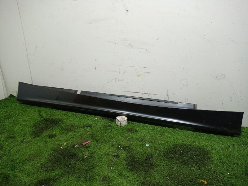 Recambio de faldon lateral para bmw 1 (e87) 116 i referencia OEM IAM 51717147402 51717147402 22944911
