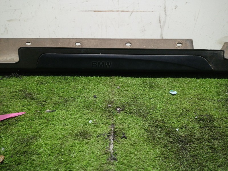 Recambio de faldon lateral para bmw 1 (e87) 116 i referencia OEM IAM 51717147402 51717147402 22944911