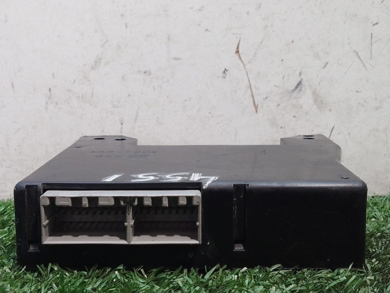 Recambio de modulo electronico para nissan primera berlina (p12) acenta referencia OEM IAM ED01034710 ED01034710 ED01034710