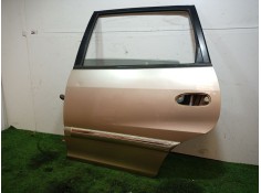 Recambio de puerta trasera izquierda para kia carens referencia OEM IAM    2