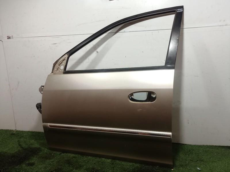 Recambio de puerta delantera izquierda para kia carens referencia OEM IAM   