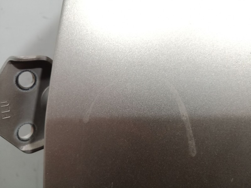 Recambio de puerta delantera izquierda para kia carens referencia OEM IAM   