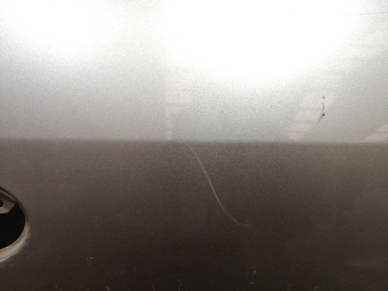 Recambio de puerta delantera derecha para kia carens referencia OEM IAM   