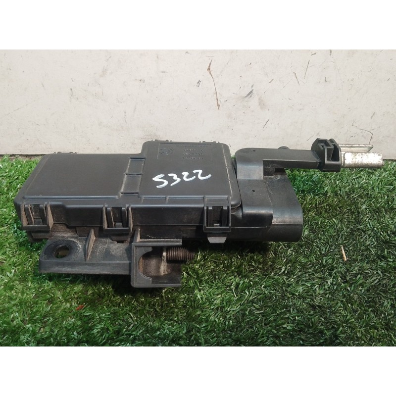 Recambio de caja reles / fusibles para bmw serie 7 (e65/e66) 6.0 cat referencia OEM IAM 61138387568 61138387568 10688710