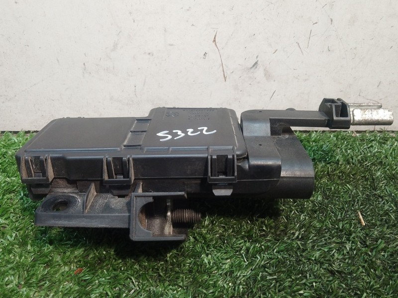 Recambio de caja reles / fusibles para bmw serie 7 (e65/e66) 6.0 cat referencia OEM IAM 61138387568 61138387568 10688710